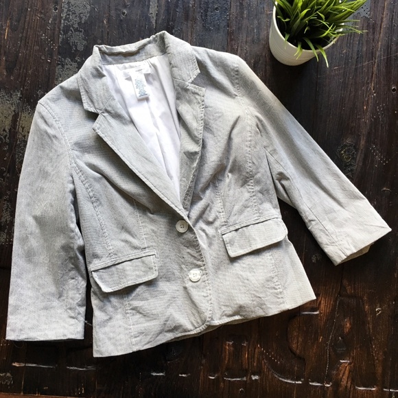 Isaac Mizrahi Jackets & Blazers - ISAAC MIZRAHI Black White Pinstripe Blazer Jacket